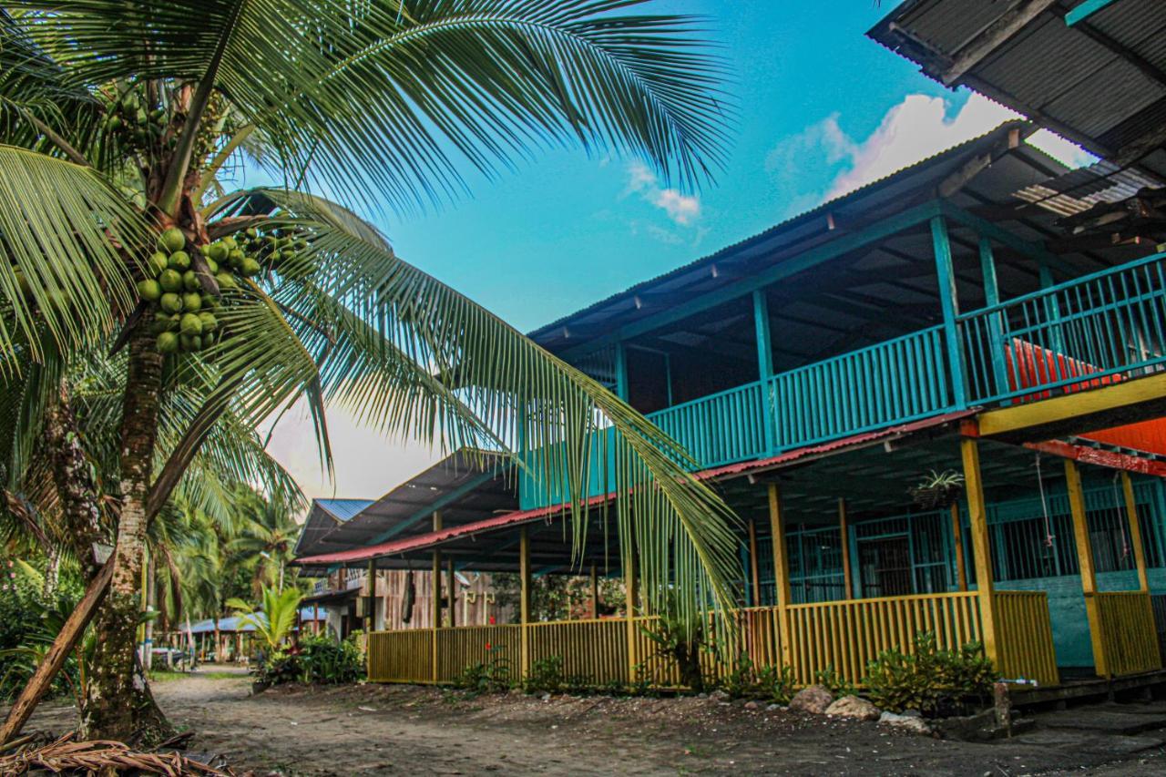 Refugio Mr Jerry Eco House Otel Bahia Solano Dış mekan fotoğraf
