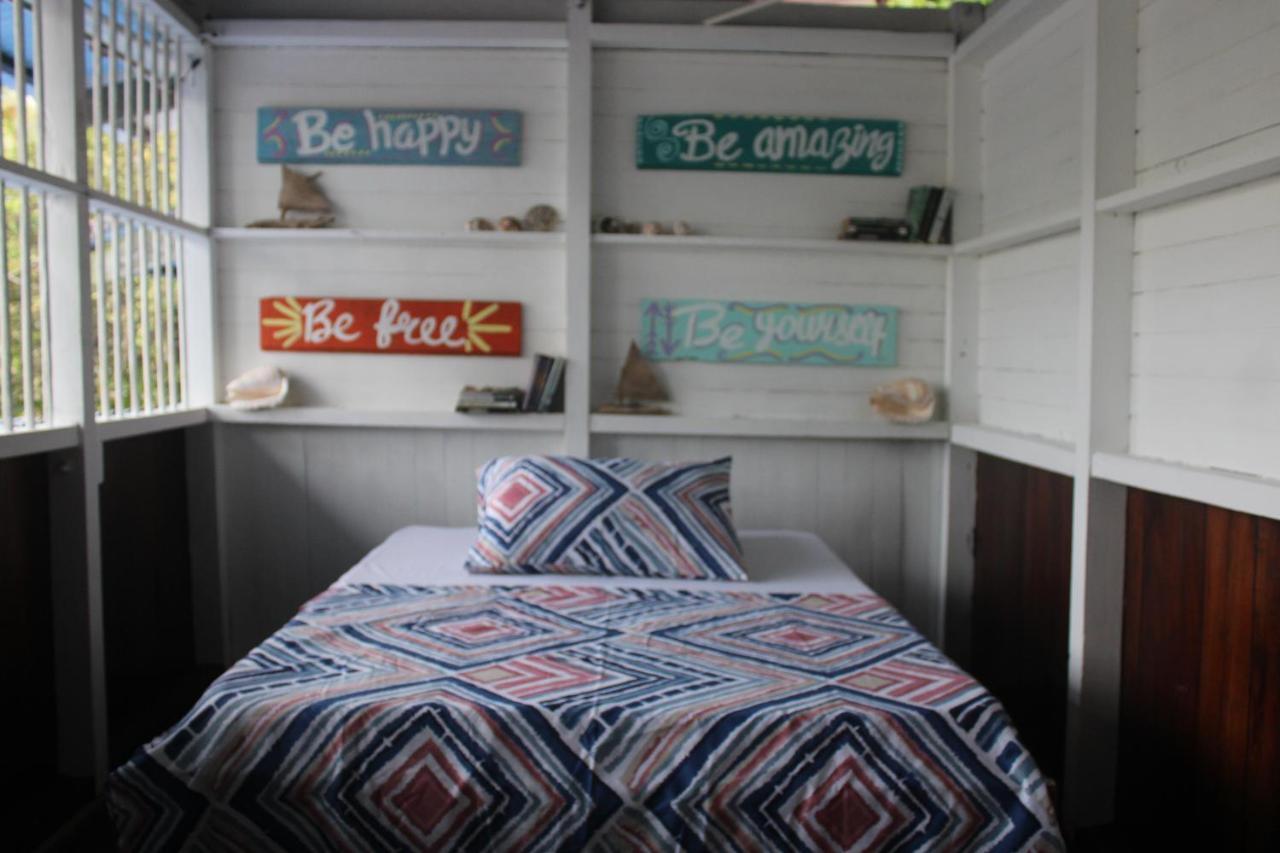 Refugio Mr Jerry Eco House Otel Bahia Solano Dış mekan fotoğraf