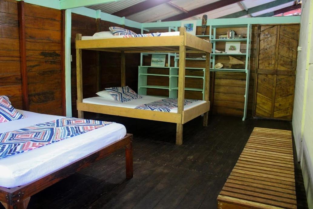 Refugio Mr Jerry Eco House Otel Bahia Solano Dış mekan fotoğraf