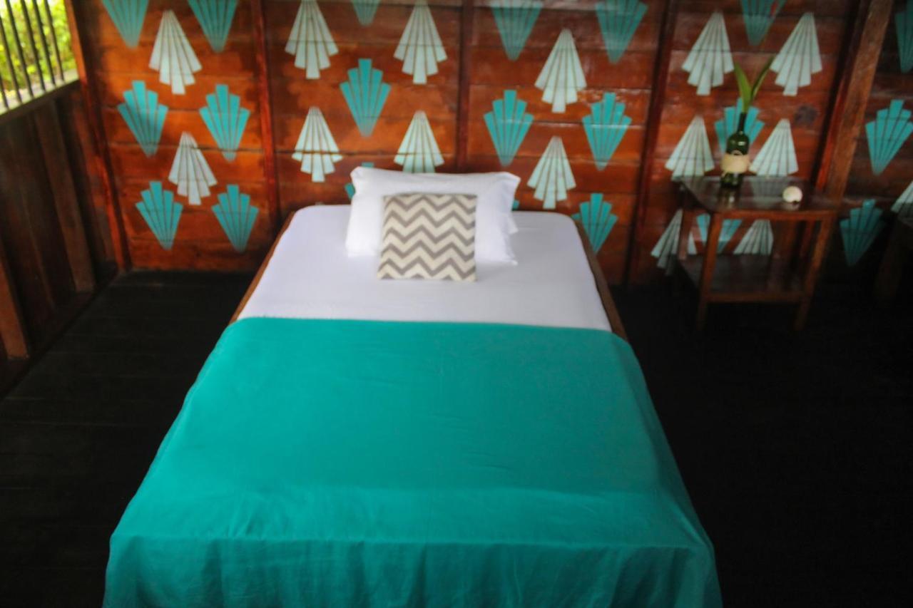 Refugio Mr Jerry Eco House Otel Bahia Solano Dış mekan fotoğraf